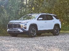 2027 Chevrolet Equinox Awd 4dr Activ - Photo 3