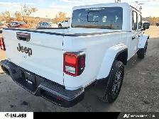 2026 Jeep Gladiator Sport S Sport S 4x4 - Photo 11