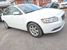 2011 Volvo S40 4dr Sdn Level I | No accidents! | 30 Service reco - Photo 3