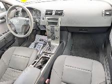2011 Volvo S40 4dr Sdn Level I | No accidents! | 30 Service reco - Photo 11