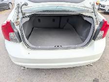 2011 Volvo S40 4dr Sdn Level I | No accidents! | 30 Service reco - Photo 19