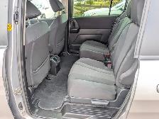 2014 Mazda Mazda5 4dr Wgn | 6-seater! | 40 service records! CE - Photo 6