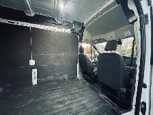 2021 Ford Transit Cargo Van T-250 148' EL Hi Rf 9070 GVWR RWD - Photo 7
