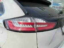 2022 Ford Edge Titanium | Panoramic Roof | Class II Trailer Tow - Photo 12