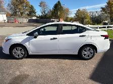 2021 Nissan Versa S S CVT - Photo 4
