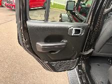 2021 Jeep Gladiator Sport S Sport S 4x4 - Photo 13