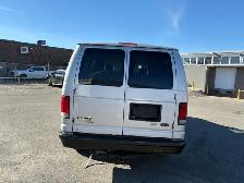 2013 FORD E-SERIES !! 8-PASSENGER !! 8-PASSENGER - Photo 5