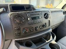 2013 FORD E-SERIES !! 8-PASSENGER !! 8-PASSENGER - Photo 21