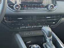 2026 GMC Canyon Elevation Crew Cab Short Box 4-Wheel Drive Eleva - Photo 18