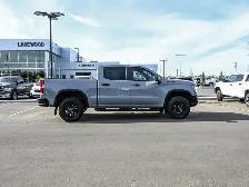 2025 Chevrolet Silverado 1500 ZR2 | Power Sunroof | Adaptive - Photo 15
