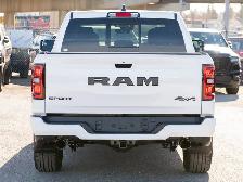 2026 Ram 1500 Sport Crew Cab 4x4, HEMI V8 - Photo 4