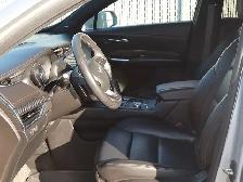 2019 Cadillac XT4 AWD 4dr Sport | NAV | BACKUP CAM - Photo 7