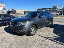 2013 Nissan Pathfinder 4WD 4dr