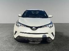 2018 Toyota C-HR XLE - Photo 2