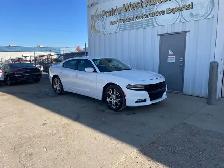 2016 Dodge Charger SXT AWD | Command Start | Power Tailgate - Photo 3