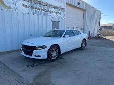 2016 Dodge Charger SXT AWD | Command Start | Power Tailgate - Photo 9