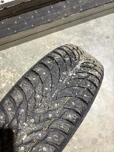 Pneus d’hiver cloutés Nokian Norman 9 - 225/65R17 106T - Photo 5