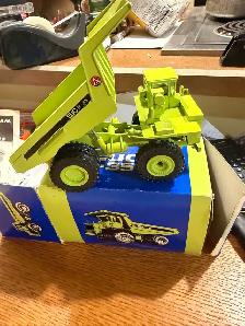 Euclid R-35 Conrad Die Cast Rock Truck Toy - Photo 3