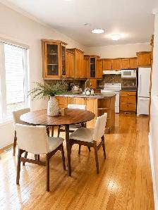 elegant one floor living, overlooking a private ravine - Photo 5