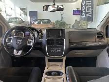 2015 Dodge Grand Caravan CREW - Photo 13