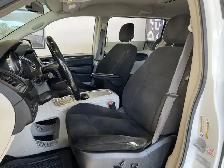 2015 Dodge Grand Caravan CREW - Photo 14