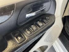 2015 Dodge Grand Caravan CREW - Photo 16