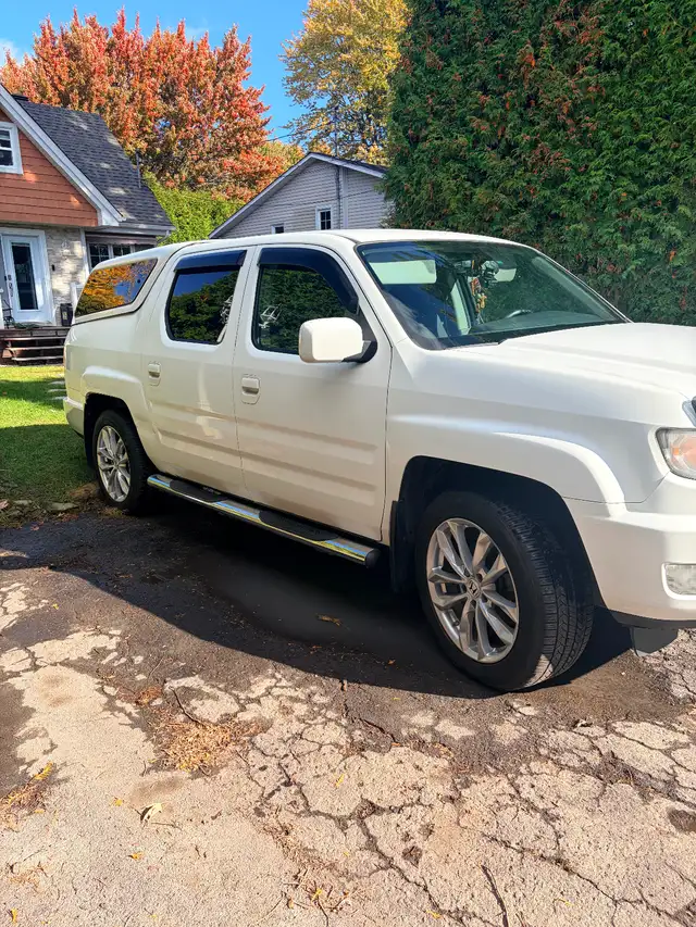 À VENDRE – Honda Ridgeline Sport 2014
