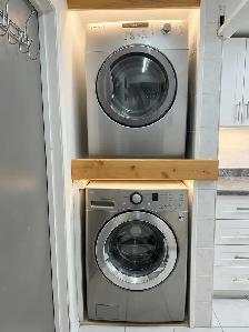 1-Bed Apartment, Utilities Incl, Pool Access, $1890 Scarborough - Photo 5
