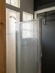 1-Bed Apartment, Utilities Incl, Pool Access, $1890 Scarborough - Photo 7