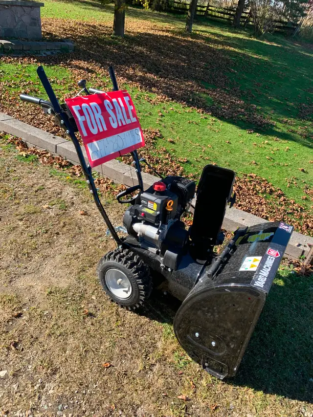 Yard Machine 24" Snowblower