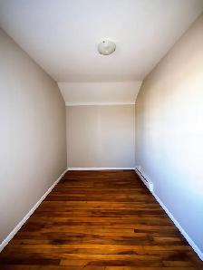 2 Bed/1Bath Apartment in Moncton H&L Included! - Photo 3