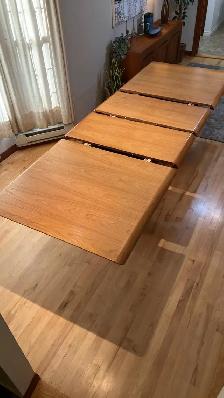 Mid century TEAK TECK Dining room set. Buffet. TRÈS GRANDE Table - Photo 4