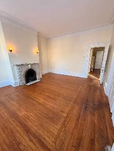 FREE RENT - Victorian Style 1BR Unit - Heat, Hot, & Cold Water