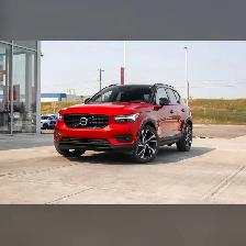 Used 2022 Volvo XC40 T5 R-Design AWD | $29,697   GST - Photo 2