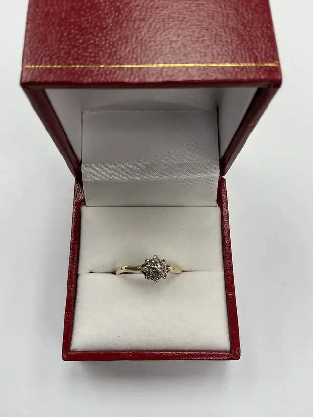 Bague en or 10K