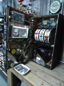 CASINO SLOT MACHINE - Photo 4
