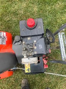 Noma Performance 22' Snow Blower - Photo 4