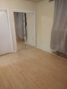 Large 1 bedroom apartment - Kennedy and Eglinton - Photo 2