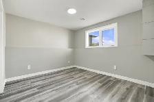 Quiet, respectful tenants req'd for 3 bdrm main flr suite in SB - Photo 15