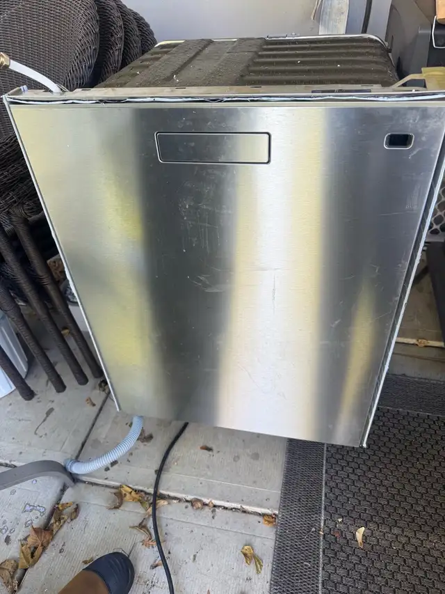 DISHWASHER FOR SALE