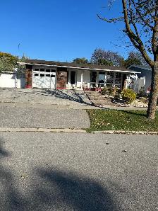 2 BR BASEMENT APARTMENT IN ETOBICOKE FOR RENT