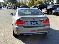 2010 BMW 328 XI112000 kmOne Owner - Photo 7