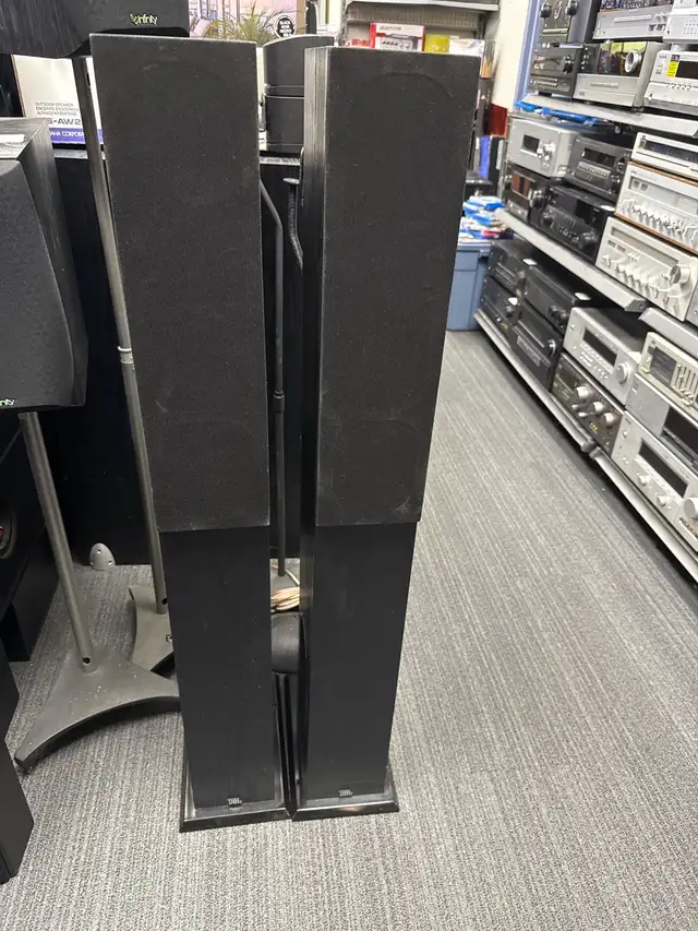 JBL Loft Series 50 Tower Speakers