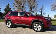 2021 Toyota RAV4 XLE AWD SUNROOF - CARPLAY - ONE OWNER