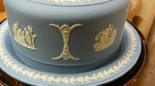 Cloche à fromage et plateau assorti en Jasperware Wedgwood, - Photo 2