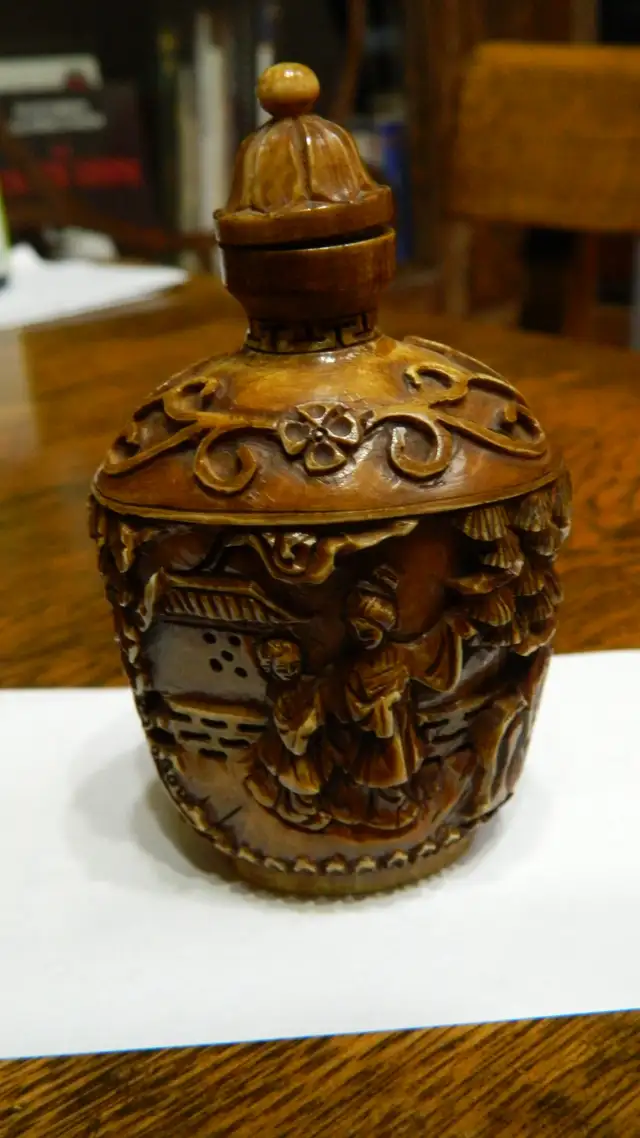 Rare Antique flacon à tabac chinois ancien, sculpté à la main