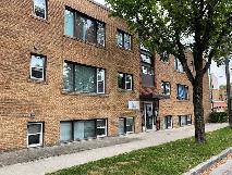 Spacious 2-Bedroom Apartment in Corydon Village – $1,326/Month
