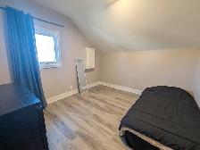 32 Garnet St, St. Catharines - 2 Bedroom Upper Unit - Photo 7