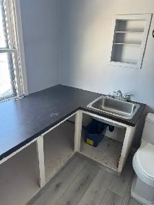 4 Bedroom   Den House with Garage - Photo 5