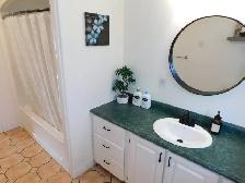 Beautiful Bedford 2bed/1bath APT/Heat-pump - VIDEO TOUR! - Photo 16